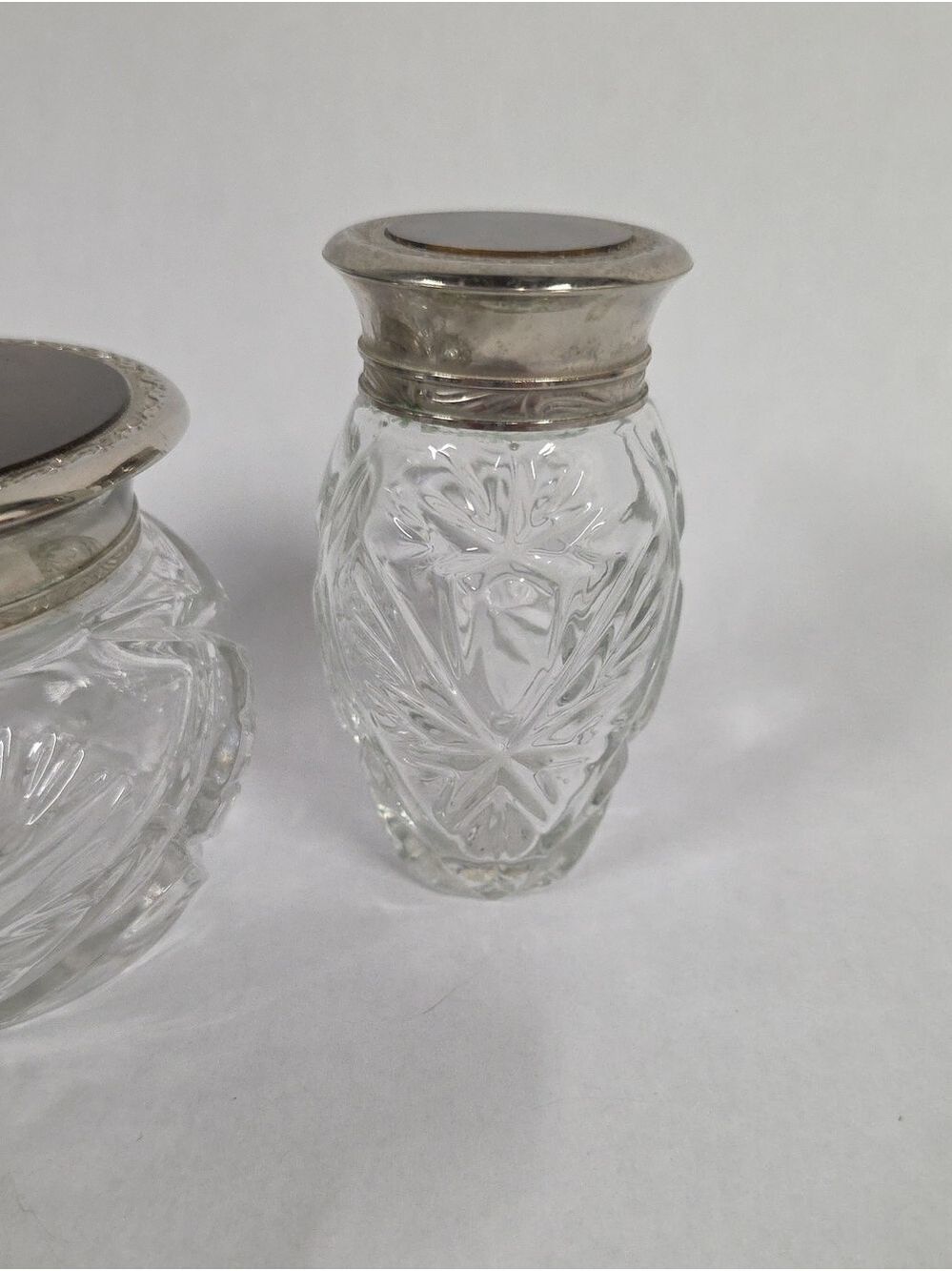 Vintage Ralph Lauren Safari Vanity Jars, (3) Pieces, Cut Crystal Containers - Picture 5 of 16